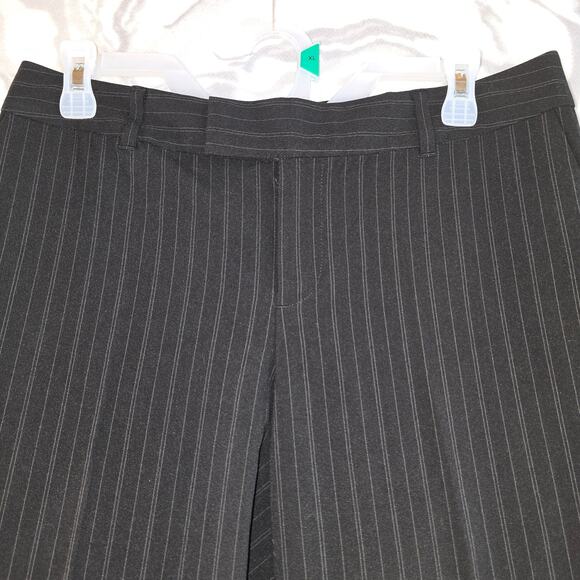 Calvin Klein Riley Women's Black Pin Stripe Slacks Size 6 - Picture 3 of 6